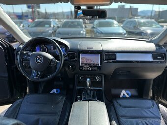 Volkswagen Touareg II 3.0 V6 TDI 240k - 17