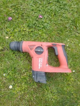 kufre HILTI, nadstavec na srobovacku na sadrokarton HILTI - 17