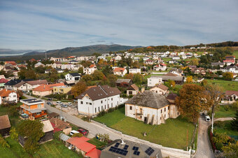 Kaštieľ plný krásnej histórie Záborské - 17