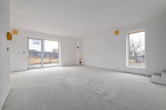 ASSENZIO - PREDAJ - NOVOSTAVBA V ŠTÁDIU HOLODOM V PLAVECKOM - 17