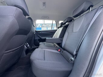 Škoda Octavia Combi 2.0 TDI 2023 DSG - 17