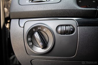Volkswagen Golf 2.0 TDI Comfortline DSG - 17