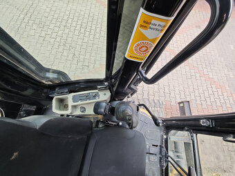 Pásový bagr Minibagr Caterpillar CAT 304 E 305E r.v2015 - 17