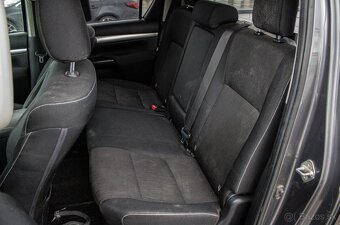Toyota Hilux 2.4 D-4D Active A/T | 4x4 | - 17
