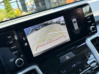 Kia Sorento 1.6 T-GDi HEV AWD A/T, r.v.: 2021 - 17