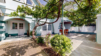 NA PREDAJ TEHLOVÝ RODINNÝ DOM V OBCI CÍFER - 17