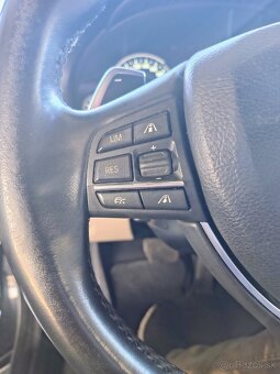 BMW 5 ixdrive 530d 190kw - 17