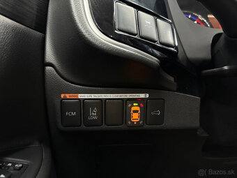 Mitsubishi Outlander 2.2 DI-D Intense A/T 4x4 7-Miest. - 17