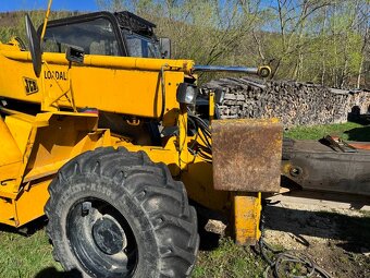 Ponúkam na predaj JCB Loadall 530-110 4x4 bez EČV - 17