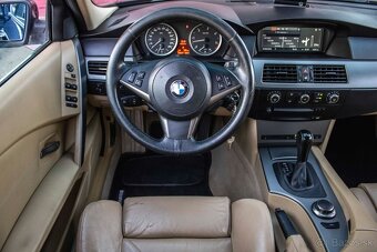 BMW Rad 5 Touring 530 xdT A/T - 17