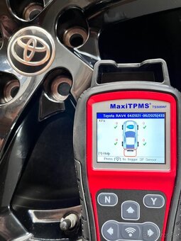 5x114,3 R18 Originál ALU Toyota RAV4 5.Gen.- černé - senzor - 17