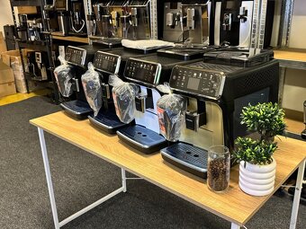 Kávovar Philips EP5500 - 17