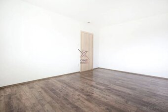 Rodinny dom v obci Malženice - 17