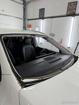 Profesionálna oprava a výmena autoskiel Bratislava - 17