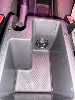 GOLF 5 1.4FSI 2004 TOP STAV - 17