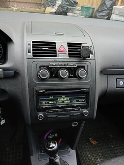 Volkswagen touran - 17