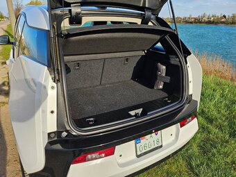 BMW i3 94Ah 170ps rok 2017 - 17
