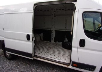 Peugeot Boxer 2.2 HDi 110kW TEMPOMAT KLIMA nafta manuál - 17