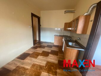 Prenájom: MAXEN,  2 izb. tehlový nezariadený byt, Hrnčiars - 17