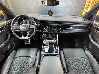 Audi SQ8 TFSI quattro Tiptronic V8 - 17