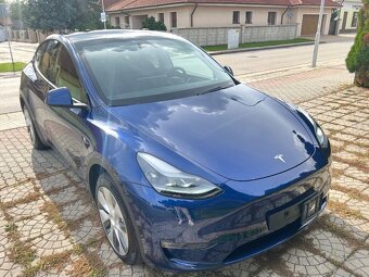 Tesla Model Y Long Range AWD 4x4 / V záruke - 17