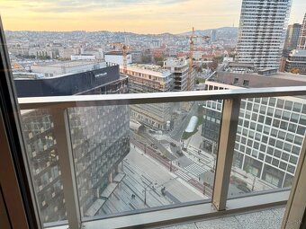 PRENÁJOM – priestranný 3iz byt v Eurovea Tower - 17