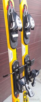 Lyže + palice - cena v texte - 17