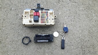 Fiat punto 1a 2 na diely . - 17