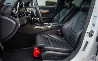 Mercedes-Benz C450 AMG - 17