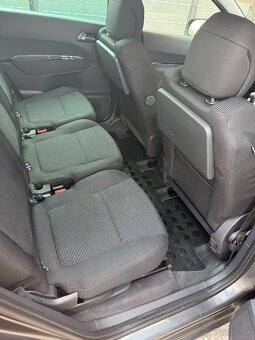 Peugeot 5008 1.6 hdi - 17