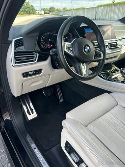 BMW X5 XDrive M50d A/T Individual Laser masáž Softclose - 17