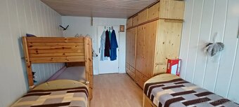 Na predaj krásny, slnečný 7. izbový rodinný dom s komplet vš - 17