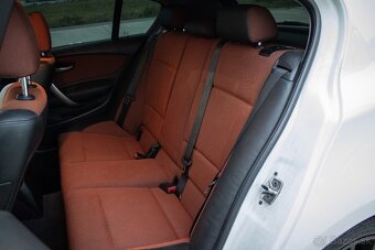 BMW Rad 1 120d, 130kW, 5d - 17