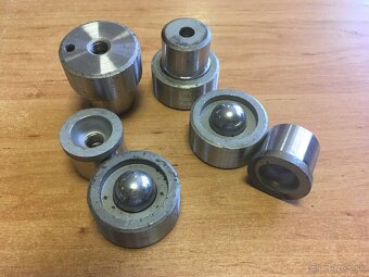 Uaz, Gaz ochranné manžety na nápravu predám - 17