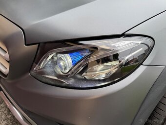 E220 All-Terrain 4Matic Magbetic Mat Grey Mat ODPOČET DPH - 17