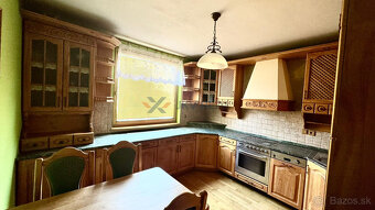 Predaj: Kompletný a Zrekonštruovaný 3-izbový Byt s Balkónom  - 17