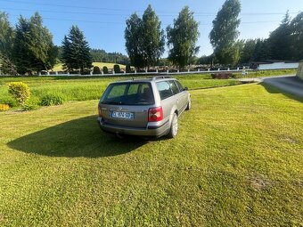 Volkswagen Passat b5,5 1.9tdi 96kw,tazne,siber - 17