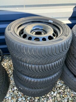 Peugeot 208 1.5 BlueHDi Active 75 kW, M6, E6.2 - 17