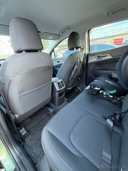 Kia SPORTAGE 1,6 TGDI 118kW - 17