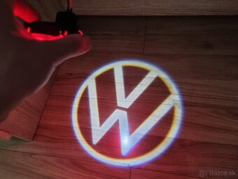 Logo LED projektory do dveri - hologramy - 17