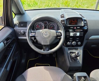 Opel Zafira 1.6 16V 85KW/115PS R.V.06/2013 - 17