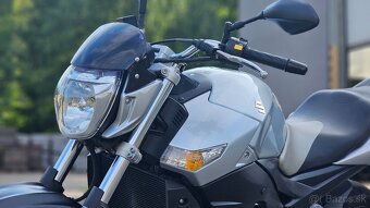 Suzuki GSR-600 r.v. 2008 - 17