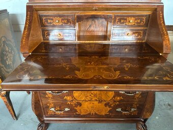 písací sekretár - 17