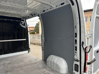 Opel Movano 2.3 Dci, r. 2017, L2H2, odpočet DPH  - 17