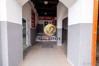 Na PRENÁJOM polyfunkčný objekt s pozemkom pri Tescu - 17