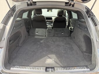 Predám Mercedes Benz EQC 400 4M - 17
