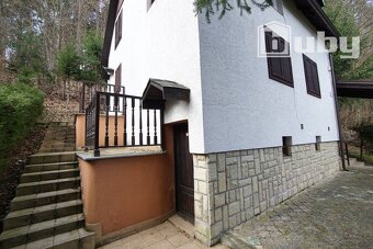 Murovaná 6 izbová  chata s vlastným pozemkom 500m2, na preda - 17
