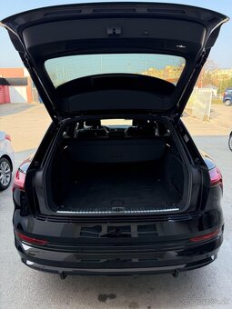 Audi E-tron 50 Quattro S-line,  Pano, Led, ACC - 17