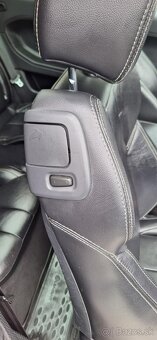 Land Rover Range Rover Evoque - 17