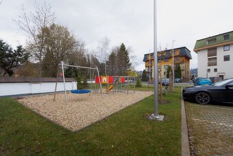 Kompletne zariadený apartmán s výhľadom a parkovaním v proje - 17